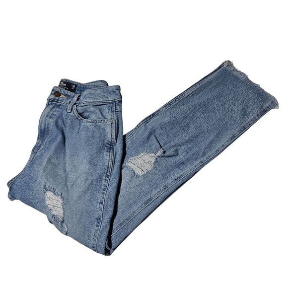 Hollister Curvy High Rise Mom Jeans Womens Size 9 Light Wash Distressed Denim - Picture 1 of 6